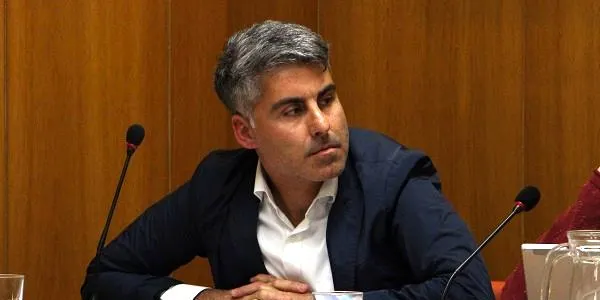 El consell de garanties de Junts estudia l’expulsió de Tomàs Serra del partit