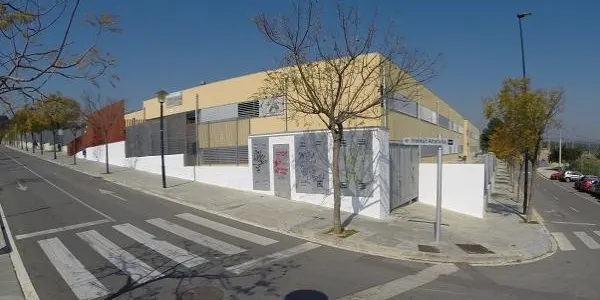 L’Ajuntament d’Altafulla reclama més implicació institucional per climatitzar els centres educatius