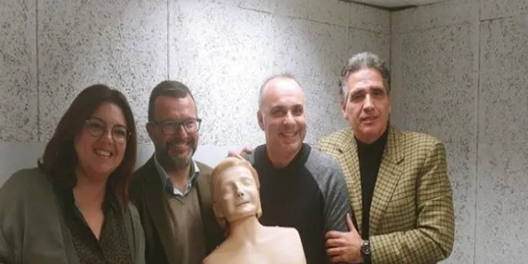 Rubí ciutat cardioprotegida gràcies a 34 desfibril·ladors. Saps fer-los servir?