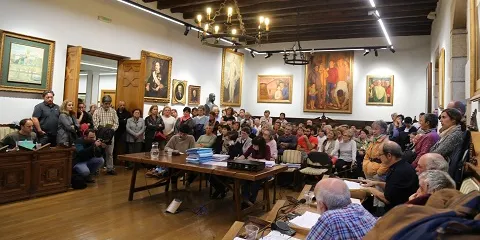 EL PLENO APRUEBA UNA MOCIÓN DEL PNV Y PSEEE -EN APOYO DEL ALARDE Y CONDENANDO TODAS LAS AGRESIONES