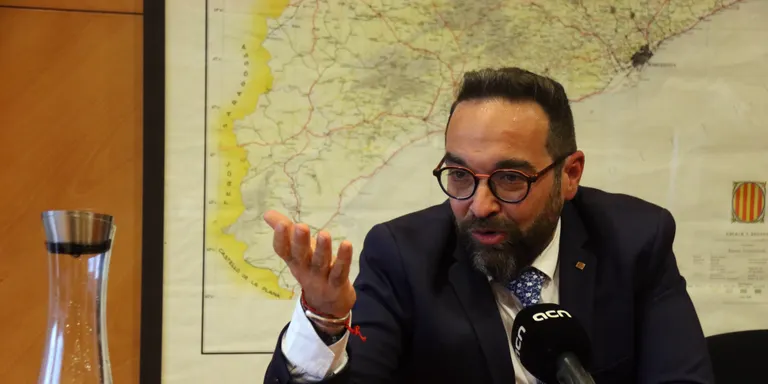 Fernández diu que hi ha "necessitats que milloren molt més la vida de la gent" que els "sis km hipotètics" de la B-40