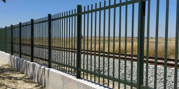 Adif anuncia la instal·lació de tanques de seguretat per impedir l’accés a les vies del tren a Altafulla i altres punts del territori