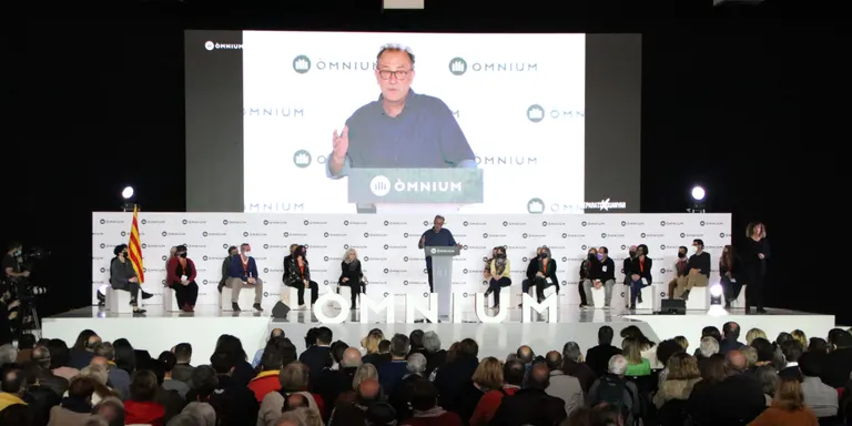 Òmnium reclama que els canvis sobre el català a l'escola es "consensuïn" al Pacte Nacional per la Llengua