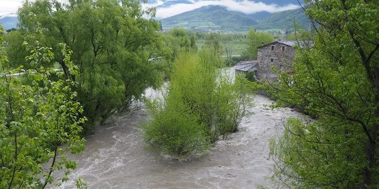 Avís de Protecció Civil per la crescuda dels rius al Pirineu