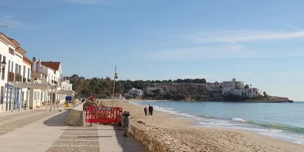 El Ple de l'Ajuntament d'Altafulla aprova demanar la concessió del passeig de Botigues de Mar a l'Estat