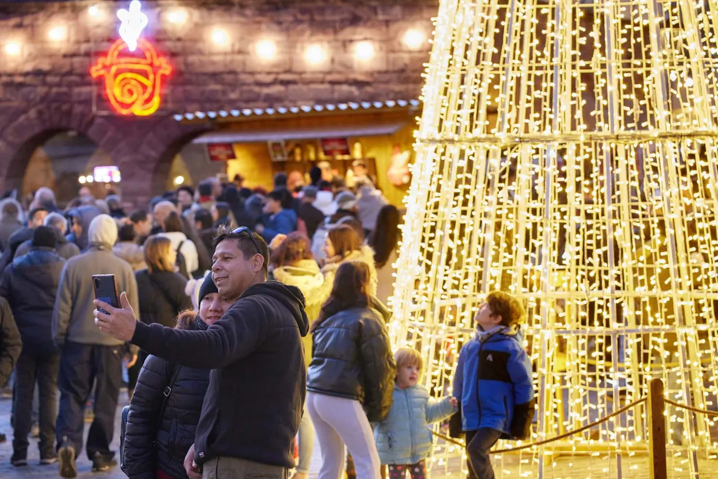 El Mercat de Nadal aplega més de 30.000 visitants al llarg dels sis dies d’activitat