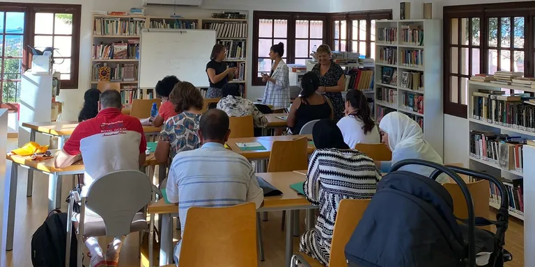 El periple de marxar del teu país i la necessitat del projecte de primera acollida