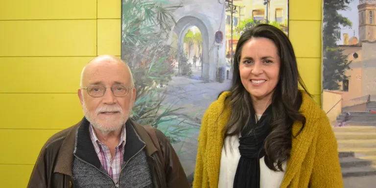Arcadi Oliveres parla en un acte d'En Marxa de la importància de la política local
