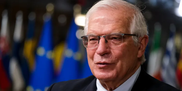 Borrell assegura que l'atac rus a Mariúpol és un "crim de guerra massiu"