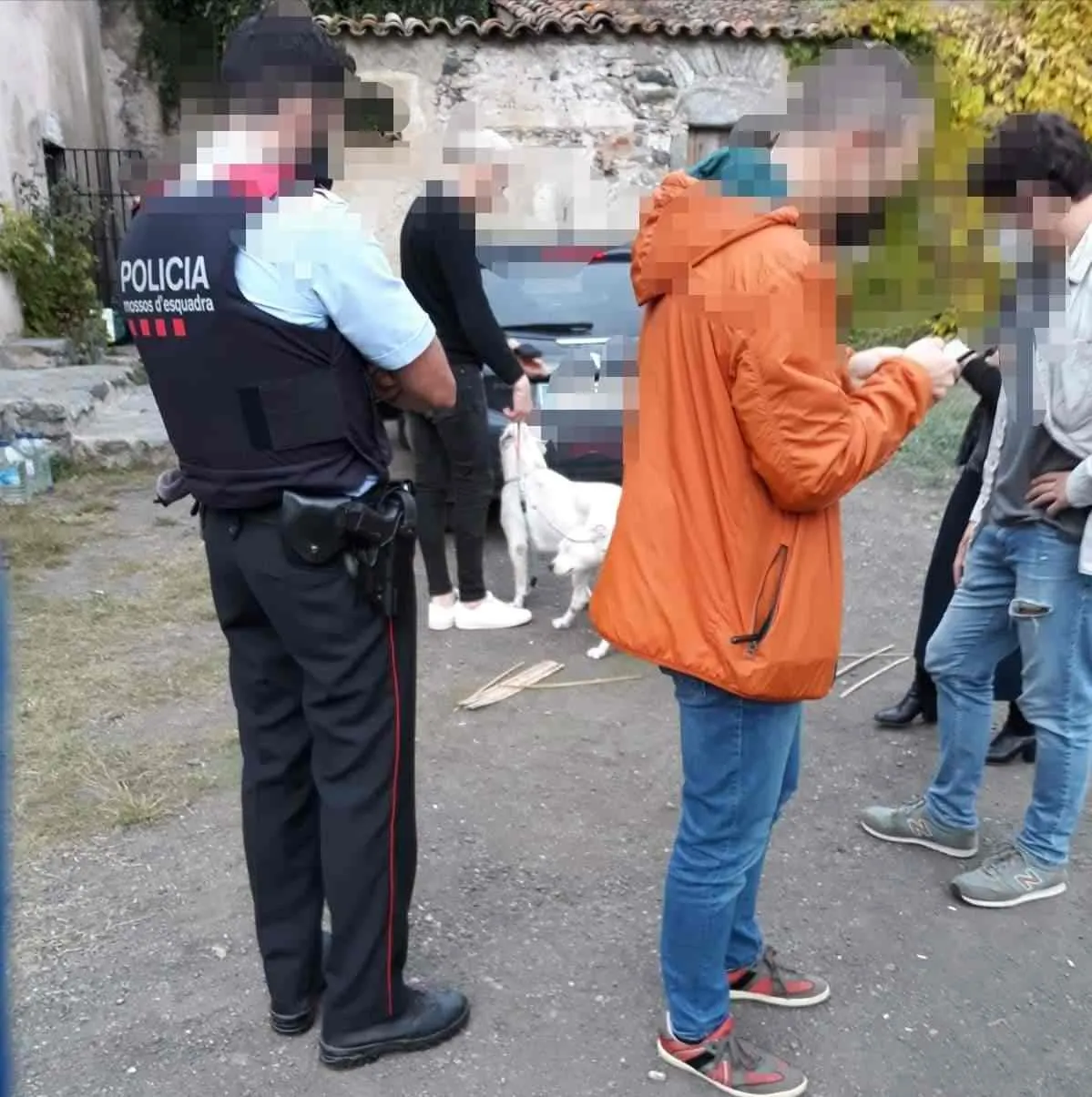 Els Mossos d'Esquadra i la mediació dels veïns de Sant Pere de Riu eviten l'intent d'ocupació d'una masia