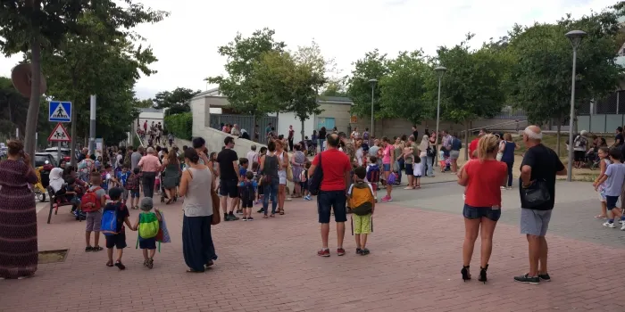 2.200 alumnes de les etapes Infantil, Primària i ESO han tornat avui a l’escola