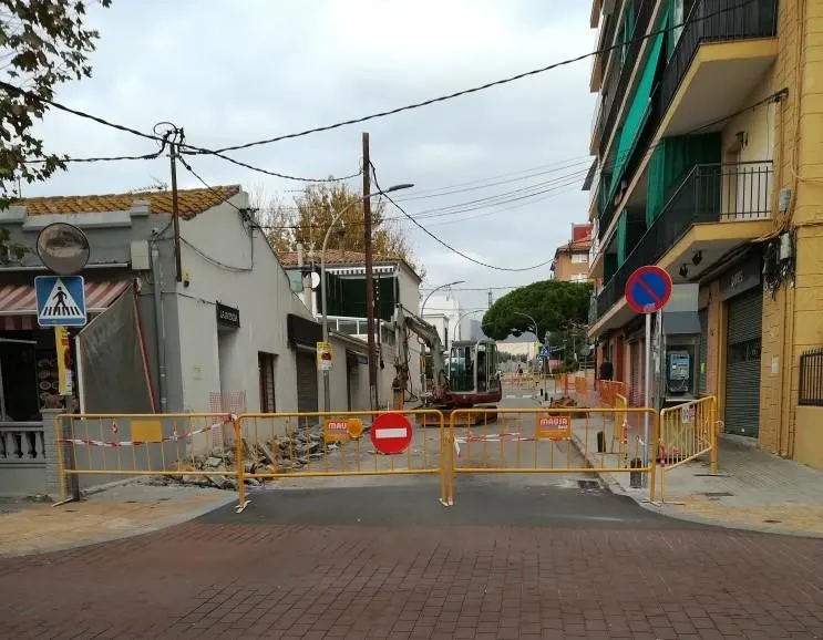Comença l’obra de reurbanització del tram de Montevideo, entre Jeroni Marsal i Marina, per fer-lo accessible