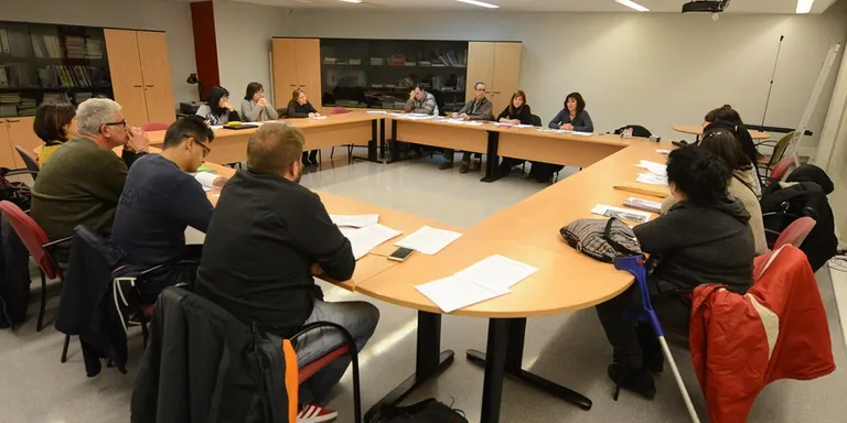 La Mesa pel Dret a l'Habitatge consensua una ordenança per regular els pisos buits