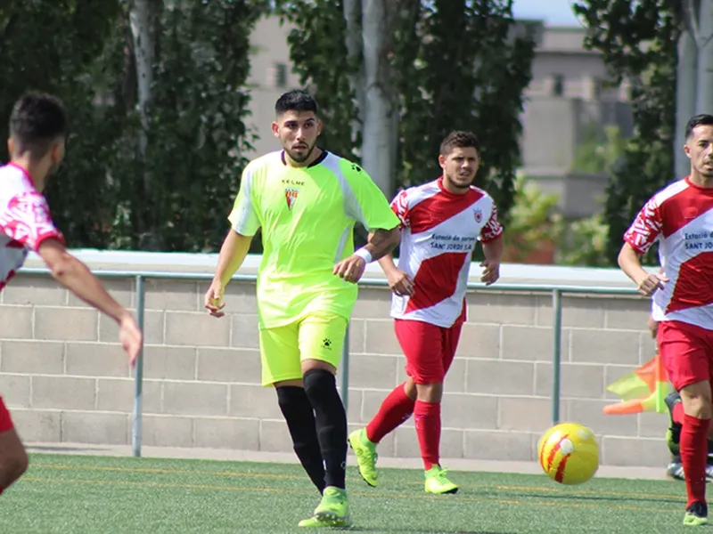 Mendoza va ser expulsat a Mollet i, com a conseqüència, es perd el partit de diumenge