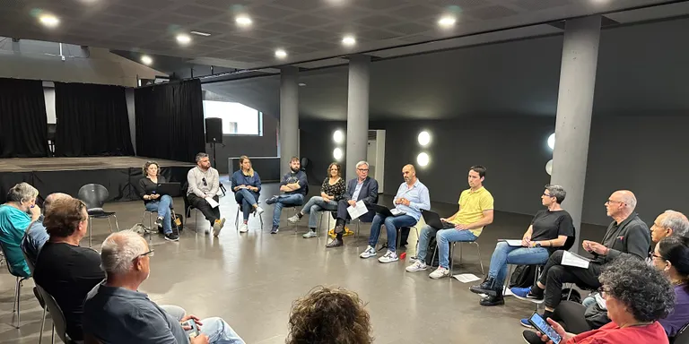 La regidoria de Govern Obert convoca les entitats veïnals per a copsar les seves necessitats