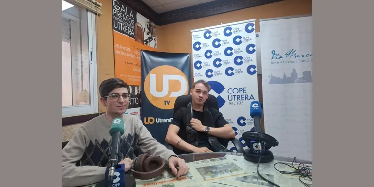 El utrerano Marcos Vicente Fernández y su compañero Sergio Fernández nos cuentan su experiencia en el concurso nacional de Debate