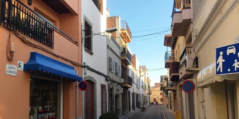 El carrer de Sant Sebastià canvia el sentit de la marxa