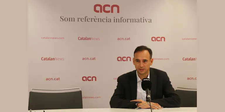 Apartur acusa Collboni de "condemnar la ciutat a la pobresa" i a la il·legalitat
