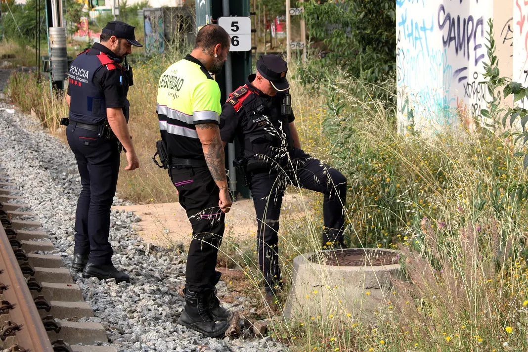 Mossos i personal d'ADIF reforcen la vigilància a Rodalies en la jornada electoral