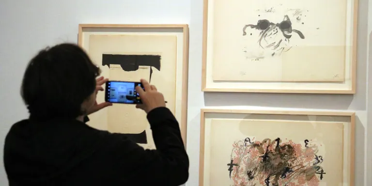 Una retrospectiva sobre Antoni Tàpies que es podrà veure a Madrid, Brusel·les i Barcelona, plat fort del centenari