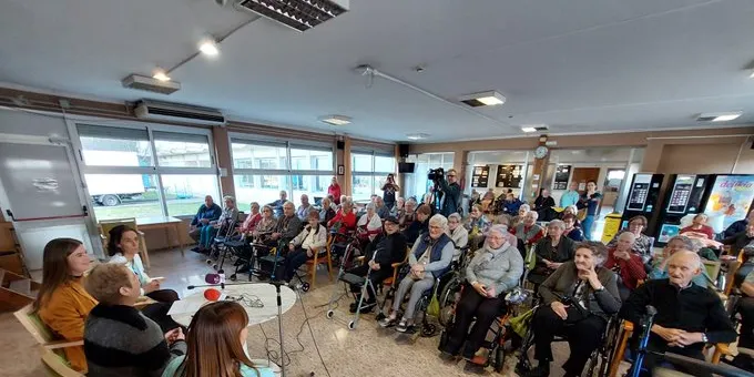 Valls prepara un muntatge escènic amb protagonisme especial per a la gent gran