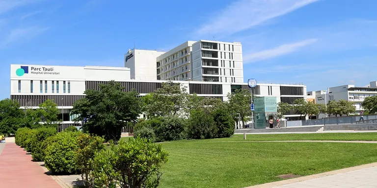 L'Ajuntament de Pineda dona 1000 mascaretes i 500 gorros a l'Hospital Parc Taulí de Sabadell