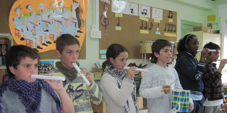La ZER Narieda participa en el projecte 'Flabiol a l'escola'