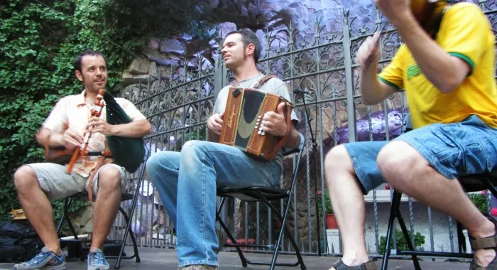 Arriba una nova edició del festival de música a la gruta