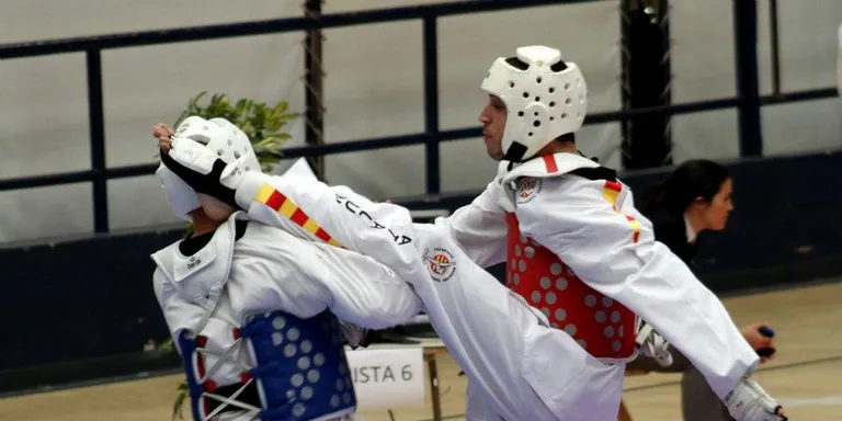 Aram Muñoz, campió d'Espanya de Taekwondo