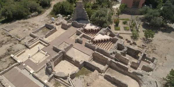Alumnes de 1r d'ESO d'Altafulla visiten la Vil·la romana dels Munts