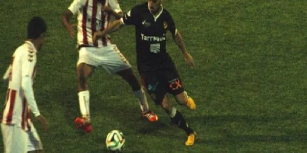 El Nàstic cau derrotat a Torrent per 0 a 2