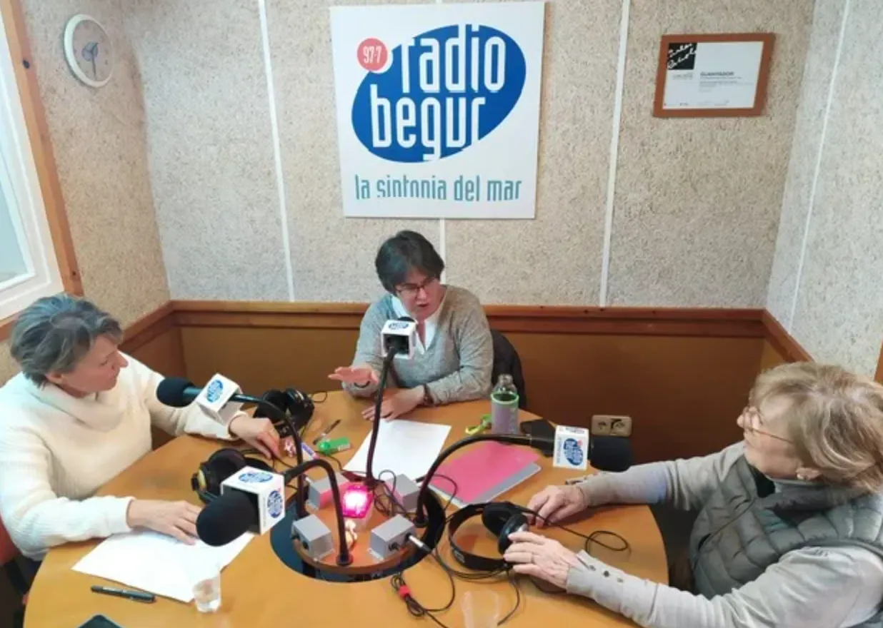 Ràdio Begur se suma a les emissores que emeten i produeixen l’informatiu comarcal Supermatí