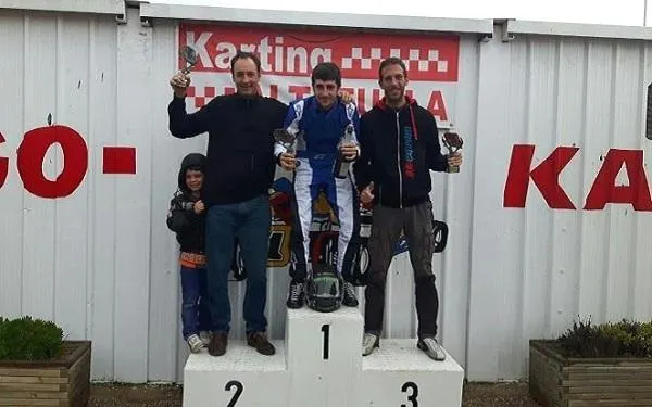 Albert Tuset alça el títol del Campionat Amateur 2016 del Kàrting Altafulla