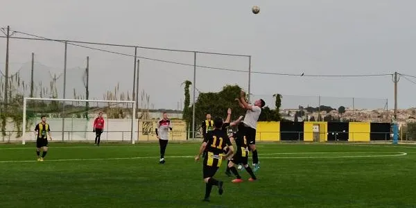 L’Altafulla salva un punt davant la Floresta en els últims minuts (2-2)