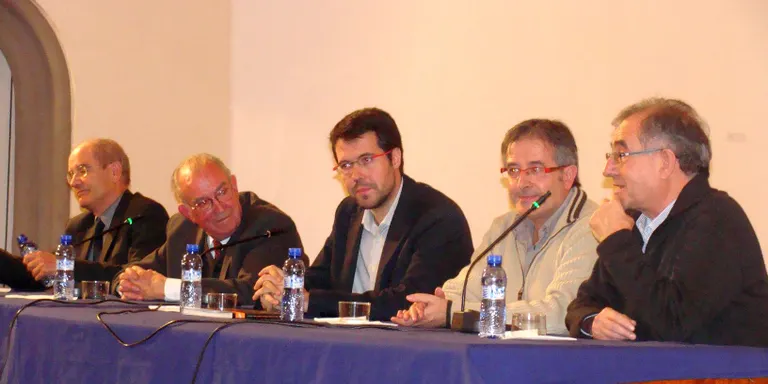 Èxit de la presentació del llibre 'Carrer Major de la Seu', de Carles Dalmau