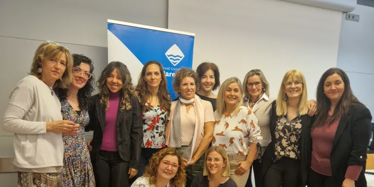 Les dones arenyenques se sumen a la inicativa “Fes créixer el teu projecte en clau femenina”