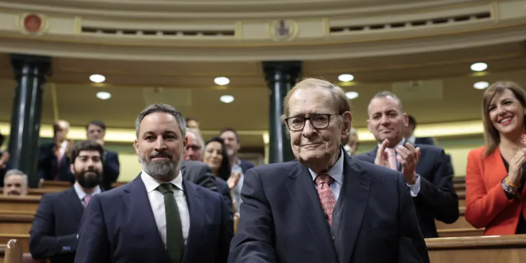 Tamames lamenta que el govern depengui de la "sobrerepresentació" de l'independentisme: "L'autodeterminació no existeix"