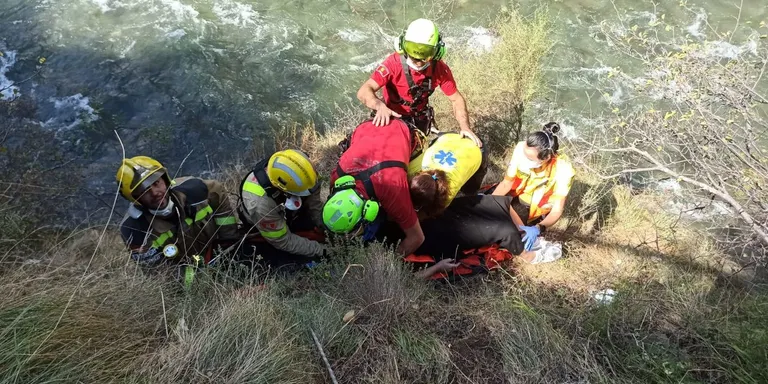 Ferida greu a Rialp en caure des d'un pont de fusta