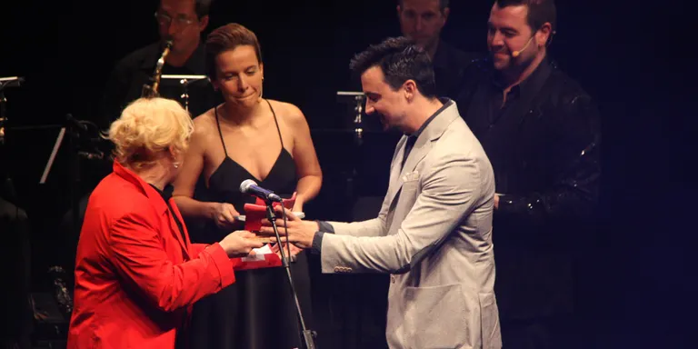 L'èxit teatral 'Smiley', de Guillem Clua, es convertirà en una sèrie per a Netflix