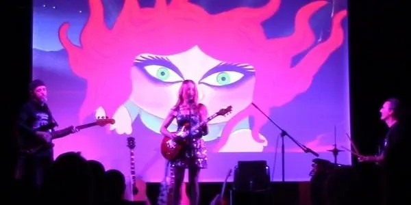 Olga Pes presenta ‘Hello sun’ aquest dissabte a La Violeta d’Altafulla