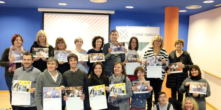 L'Associació Alba presenta el quart calendari solidari