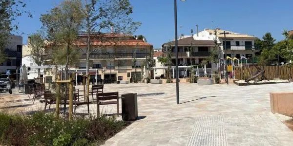 Els comerços afectats per les obres a la plaça dels Vents ja poden demanar les ajudes municipals