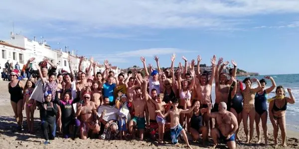 Els Atletes d’Altafulla, preparats per donar la benvinguda al 2020 amb una nova edició del 1r Bany de l’Any
