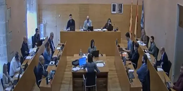 El govern de Torredembarra rebutja convocar un ple extraordinari sobre el falsejament de dates en unes multes de trànsit