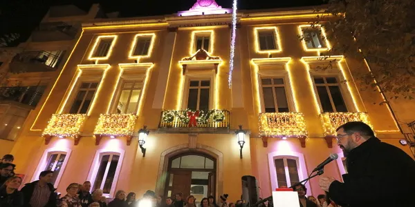 Blanes instal·larà una pista de gel a la plaça dels Dies Feiners per Nadal