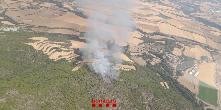 Els Bombers donen per estabilitzat l'incendi de Peramola