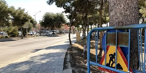 Talls en el trànsit al carrer Alcalde Pijuan d’Altafulla aquest dimarts 12 de març de 8h a 17h