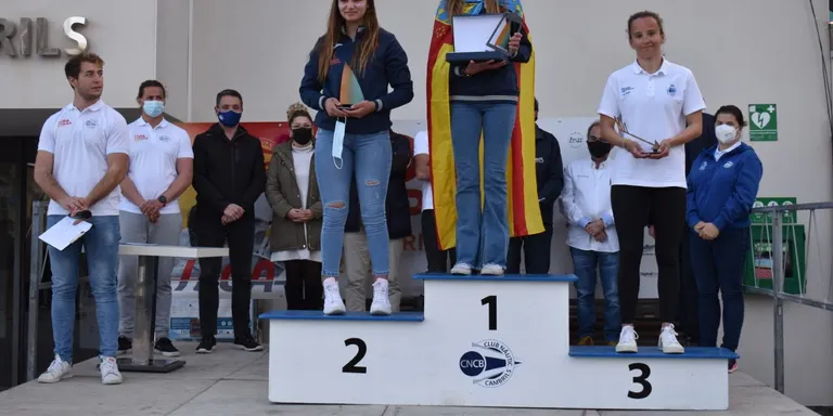 Irene de Tomás es proclama campiona de la Copa de España d'Ilca 4 disputada al CN Cambrils