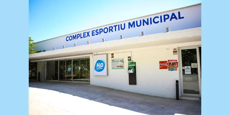 Detenen el director del centre esportiu H20 de Canet de Mar per presumptes abusos sexuals a menors
