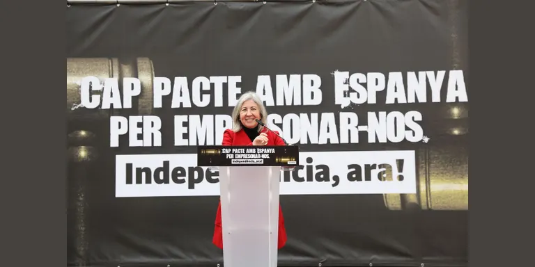 Dolors Feliu, presidenta de l’ANC, fa una xerrada sobre la llista cívica a l’Ateneu Juvenil